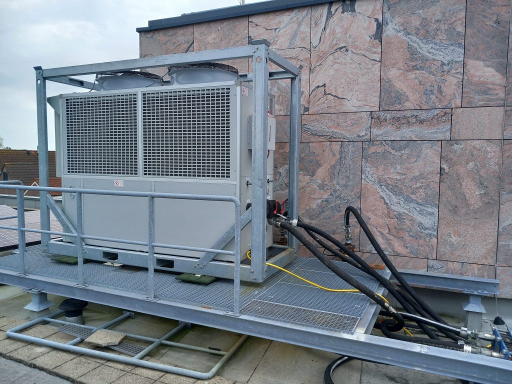 Koel uw uitgaven af: Waarom het huren van tijdelijke koelinstallaties efficiënter is dan uitbesteden